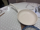 紅廚陶瓷平底鍋不粘鍋小煎鍋家用煎蛋煎牛排專(zhuān)用電磁爐鍋白色24cm帶蓋 曬單實(shí)拍圖