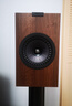 KEF Q3 Meta 無(wú)源書(shū)架同軸音箱 專(zhuān)業(yè)HIFI發(fā)燒級高保真2.0聲道家庭影院音響 客廳電視音箱功放套裝喇叭 胡桃木 曬單實(shí)拍圖