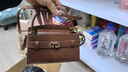 CHARLES&KEITH鱷魚(yú)紋凱莉包手提包CK2-50270880-1 巧克力鱷魚(yú)紋色 曬單實(shí)拍圖