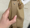 拉菲斯汀頭層牛皮月牙包包女式2025新款真皮女包手提斜挎包腋下包 622572 風(fēng)衣灰-小號 | 頭層牛皮 曬單實(shí)拍圖