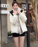 鴨鴨（YAYA）時(shí)空道宇系列短款羽絨服女冬季新款三防保暖外套男女同款 月光白色 M 【推薦110-130斤】 曬單實(shí)拍圖