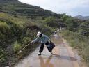 悍途（HUMTTO）防滑登山鞋女舒適減震戶(hù)外徒步鞋加絨保暖棉鞋 米灰常規 38  曬單實(shí)拍圖