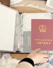 JCZS德國品牌A4拉鏈款皮面家庭證件收納包活頁(yè)收納冊證件票據檔案冊房 拉鏈款咖啡色-18內頁(yè)混合 1*1*1cm 曬單實(shí)拍圖