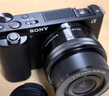 索尼（SONY）ZV-E10K APS-C半畫(huà)微單 爆款 vlog直播4K視頻側翻式液晶屏ZV-E10/ZV-E10L/ZV-E10K 【政府補貼】 黑色K套機【皮套+電池+充電器+腕帶+8】 曬單實(shí)拍圖