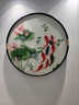 云鼎福蘇繡客廳玄關(guān)裝飾畫(huà)圓形壁畫(huà)新中式高檔背景墻餐廳掛畫(huà)蘇州刺繡 《九魚(yú)聚財圖》精品蘇州刺繡 直徑83cm 高檔精品實(shí)木框 曬單實(shí)拍圖