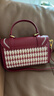 喵小姐輕奢紅色新娘結婚包包女新款高級感單肩斜挎劍橋包送女友生日禮物 酒紅色+花束(高級感千鳥(niǎo)格結婚訂婚包) 曬單實(shí)拍圖