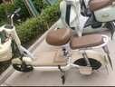 飛鴿 FG FLYING PIGEON電動(dòng)車(chē)鋰電成人女生女士小型電動(dòng)自行車(chē)輕便電單車(chē)2025新款電瓶車(chē)兩輪車(chē) 糯米白【新升級(jí)款/可上牌照/智能快充】 【鉛酸】24A石墨烯/全國(guó)聯(lián)保/助力續(xù)航110km 曬單實(shí)拍圖