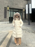 雪中飛狐貍毛領(lǐng)連帽長(cháng)款羽絨服女25新款加厚收腰顯瘦90絨外套冬季米色M 曬單實(shí)拍圖