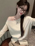 蘇雨薇一字肩露肩長(cháng)袖針織衫女春秋設計感不規則斜領(lǐng)毛衣內搭打底衫上衣 杏色 S 推薦（80-95斤）【送運費險】 曬單實(shí)拍圖