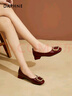達芙妮單鞋女款時(shí)尚水鉆軟底低跟紅色婚鞋休閑女鞋子 酒紅色 40 曬單實(shí)拍圖