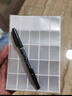 亞銀標簽貼防水防油不干膠貼紙手寫(xiě)撕不爛姓名貼食品藥品留樣標簽固定資產(chǎn)標簽紙啞銀浴室廚房家居收納標記貼 30*20mm/250貼 亞銀標簽貼【送記號筆】 曬單實(shí)拍圖