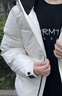 鴨鴨（YAYA）冰殼三合一90鵝絨保暖沖鋒衣羽絨服情侶保暖外套 燕麥灰 L175/92A 曬單實(shí)拍圖