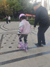 特步輪滑鞋兒童溜冰鞋男女童初學(xué)套裝中小學(xué)滑冰鞋滑輪鞋體育課程 粉紫色升級雙芭扣閃輪-全套裝 S （適合3-6歲）平時(shí)鞋碼26-29 曬單實(shí)拍圖