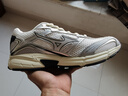 美津濃（MIZUNO）SPEED 2010 25年新款透氣男鞋緩震運(yùn)動(dòng)鞋潮流復(fù)古跑鞋 02/白色/銀色 42 (270mm) 曬單實(shí)拍圖