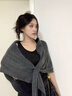 啄木鳥(niǎo)春秋冬慵懶風(fēng)含羊毛三角圍巾女護頸保暖圍脖純色大披肩空調房外搭 【三角披肩】深灰色 含12%棉羊毛 曬單實(shí)拍圖