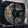 奧克斯（AUX）排氣扇油煙排風(fēng)扇家用廚房換氣扇壁掛式方形金屬鐵強勁大吸力抽扇 30*30cm固定12寸墻窗直裝用孔距 曬單實(shí)拍圖