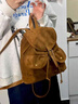 盛馳小眾復古麂皮絨雙肩包女旅游輕便2025秋冬新款百搭大容量通勤背包 咖啡色 無(wú)規格 曬單實(shí)拍圖