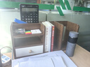 桌面置物架書(shū)桌收納架工位桌子上置物柜辦公桌文件收納架小書(shū)架 【左側帶抽】胡桃色56*18*25cm 曬單實(shí)拍圖