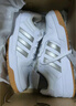 adidas ENTRAP美式校園風(fēng)低幫運動(dòng)板鞋少年感復古籃球鞋阿迪達斯 白/金色   41 曬單實(shí)拍圖
