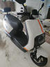 【官方正品】G9電動(dòng)摩托車(chē)大功率大容量NFC智能高速60V72V電電機高配長(cháng)續航電摩托車(chē) 曙光白/前后雙碟/NFC手機互聯(lián)/靠背版 72V25ah/黑金石墨烯電池/木架發(fā)貨 曬單實(shí)拍圖