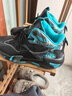 科比紀念版籃球鞋男毒液5青年學(xué)生兒童皮面防水運動(dòng)鞋6歐文7防滑耐磨摩擦有聲音速9實(shí)戰水泥地高幫戰靴8 80235黑綠 偏小，加大一碼拍 42 曬單實(shí)拍圖