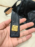 個(gè)樂(lè )黑石包經(jīng)典大容量植鞣綿羊皮單肩斜挎通勤軟包男女款禮物 黑石M（金標） 曬單實(shí)拍圖