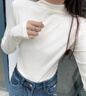 森馬（Semir）長(cháng)袖t恤女短款半高領(lǐng)薄絨輕暖打底衫2024冬新款純色修身抓絨內搭 奶白10534 L 曬單實(shí)拍圖