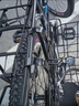 EG7山地自行車成人學(xué)生變速越野單車雙減震賽車26寸青少年男女 輻條【加厚防滑輪-更安全】黑白 26寸21速【適合：160-180CM】 曬單實拍圖