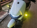 RUIHANG銳航C260摩托車(chē)電動(dòng)車(chē)外置踏板專(zhuān)用激光射燈強光款遠近光透鏡射燈 C260管夾款/電動(dòng)車(chē)專(zhuān)用 近黃遠白 曬單實(shí)拍圖