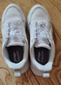 李寧兒童運動(dòng)鞋男女童秋冬新款跑步鞋青少年6-12歲學(xué)生皮面防水小白鞋 標準白/淺石灰 （革面-抗菌鞋墊） 36 （鞋內長(cháng)約23.6cm） 曬單實(shí)拍圖