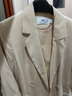 麥檬麥檬春夏新款天絲亞麻西裝短外套女薄款西裝5994210901 淺米色 S 曬單實(shí)拍圖
