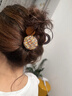 松窗夢(mèng)語(yǔ)AB面毛呢蝴蝶結抓夾秋冬2025新款發(fā)夾女后腦勺鯊魚(yú)夾大號夾子發(fā)飾 焦糖南瓜抓夾-8cm 曬單實(shí)拍圖