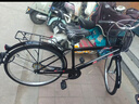 美昱山地自行車(chē)男城市自行車(chē)學(xué)生淑女單車(chē)成人實(shí)心胎通勤車(chē) 三角梁-豪華版-黑色 26寸實(shí)心胎【建議160-180cm】 曬單實(shí)拍圖