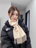 玖慕（JIUMU）純羊毛圍巾女秋冬季加厚披肩送女生中秋禮物紅色保暖圍脖禮盒 椰奶米-暖暖愛(ài)心 曬單實(shí)拍圖