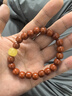保真正品云南保山南紅瑪瑙手串女款滿(mǎn)色柿子紅老型珠手鏈單圈禮物 收藏級南紅老型蜜蠟款10mm 曬單實(shí)拍圖