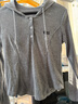 初徑連帽長(cháng)袖T恤春秋外穿帶帽打底衫女洋氣內搭時(shí)尚百搭休閑上衣 灰色 L 曬單實(shí)拍圖