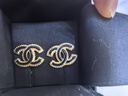 香奈兒（Chanel）耳環(huán) 閃閃時(shí)尚氣質(zhì)精致經(jīng)典雙C耳釘女款 七夕節 節日送禮送女友 黑與金ABC528-B16134-NW445 均碼 曬單實(shí)拍圖