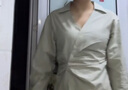 UR2025春季新款女裝法式氣質(zhì)通勤褶皺收腰罩衫襯衫UWM250022 曬單實拍圖