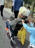 凱萊寶輪椅折疊老人超輕便旅行便攜式手動(dòng)鋁合金手推車(chē)可上飛機殘疾康復 1輕便減震款+折疊小巧易攜帶【便攜出門(mén)】ZT 曬單實(shí)拍圖