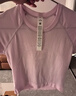 lululemon丨Swiftly Tech 女士運動(dòng)短款 T 恤 2.0 LW3GZHS 柔紗粉/柔紗粉 XS /4 曬單實(shí)拍圖