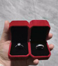 仿真假鉆戒結婚對戒一克拉六爪活口唯愛(ài)可調節戒指婚禮儀式用道具 唯愛(ài)女戒+10分男戒+兩個(gè)絲絨單戒盒 活口 曬單實(shí)拍圖