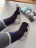 夢(mèng)特嬌襪子男士秋冬季100%純棉運動(dòng)中筒襪7A抗菌防臭襪厚款透氣耐磨棉襪 曬單實(shí)拍圖