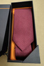 諾斯.馬丁高端真絲暗酒紅色領(lǐng)帶男士高級感商務(wù)西裝結婚禮桑蠶絲手打禮盒 曬單實(shí)拍圖
