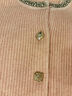 白鹿語(yǔ)法式小香風(fēng)重工釘珠鑲鉆針織開(kāi)衫25秋冬款高級感甜美毛衣BX20043 粉色 S 曬單實(shí)拍圖