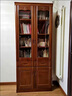 愿柏實(shí)木書(shū)柜書(shū)架橡膠木組合帶玻璃門(mén)置物架落地辦公文件柜多層收納柜 兩門(mén)書(shū)柜V胡桃色 普+通+款 曬單實(shí)拍圖