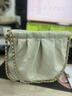 CHARLES&KEITH鏈條單肩腋下托特包流浪包包女包女友生日禮物CK2-20671559 White白色 M 曬單實(shí)拍圖