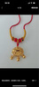 中國黃金（CHINA GOLD）黃金小金鎖福字項鏈女足金長(cháng)命鎖嬰兒寶寶平安鎖鈴鐺吊墜周歲禮物 【祝福禮】長(cháng)命鎖項鏈 約1-1.1g-配紅繩 曬單實(shí)拍圖