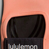 lululemon丨Wunder Train 女士訓練手套 芯吸 LW9EIBS 珊瑚吻/黑色 XS /S 曬單實(shí)拍圖