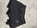 MO&Co.短褲夏中低腰口袋毛邊腳口棉質(zhì)牛仔口袋外露精致珠片摩安珂 牛仔黑色 S 26 曬單實(shí)拍圖