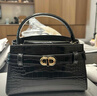 CHARLES&KEITH鱷魚(yú)紋凱莉包手提斜挎婚包包女包生日禮物CK2-50270880-1 Black黑色 S 曬單實(shí)拍圖